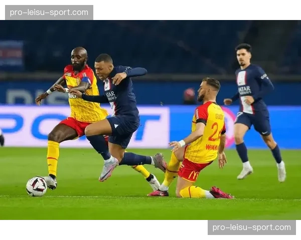 马赛1-1战平朗斯，法甲争三形势依旧混乱