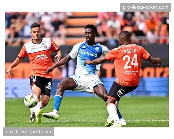 马赛2-2战平摩纳哥,双方补时阶段各入一球 马赛2-2战平摩纳哥,双方补时阶段各入一球